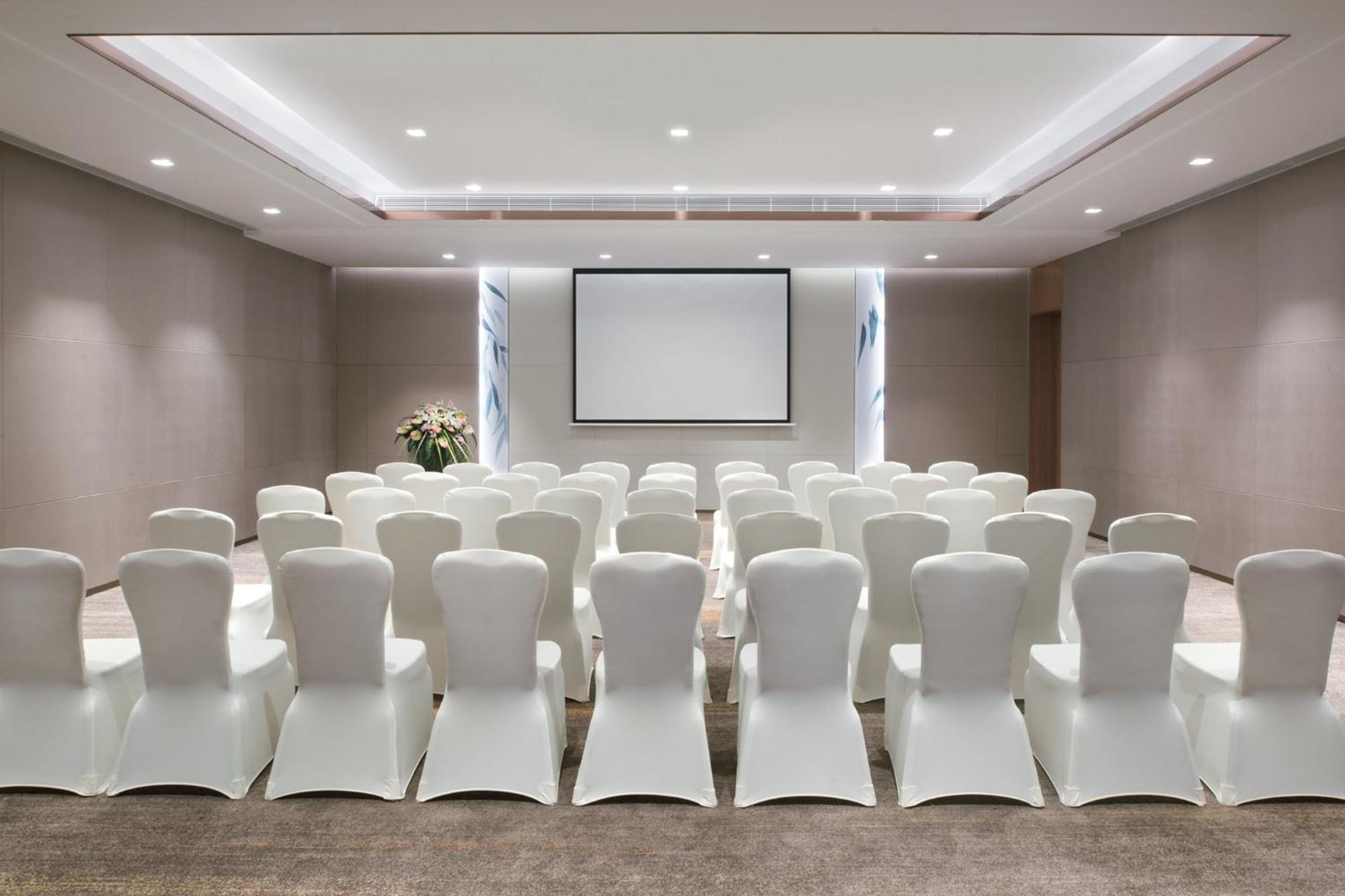 Crowne Plaza Hangzhou Qiantang - The Subway Can Reach The West Lake Scenic Area As Well As The Airport And High-Speed Rail Station, Adjacent To Jinsha Lake And Longfor Paradise Walk Luaran gambar