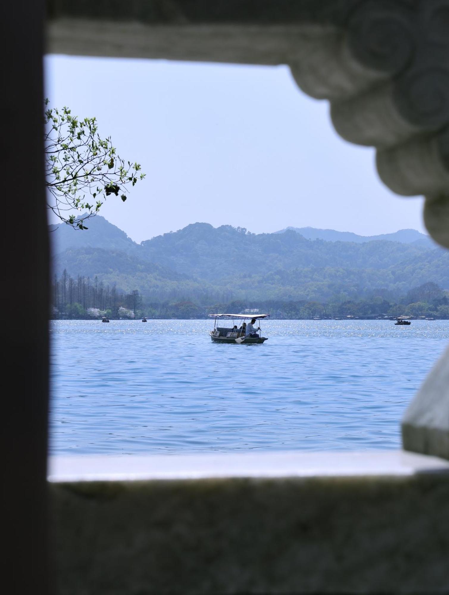 Crowne Plaza Hangzhou Qiantang - The Subway Can Reach The West Lake Scenic Area As Well As The Airport And High-Speed Rail Station, Adjacent To Jinsha Lake And Longfor Paradise Walk Luaran gambar